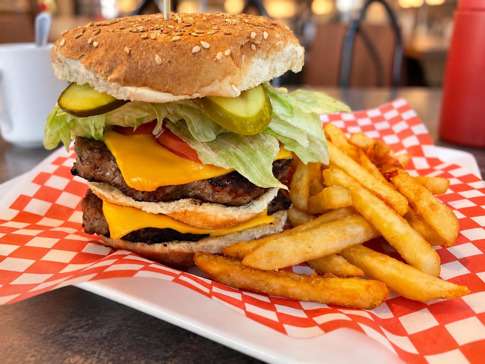 Double cheeseburger with home fries